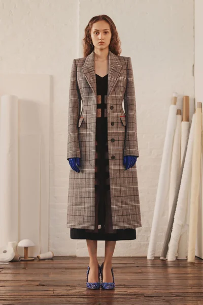 Look 11